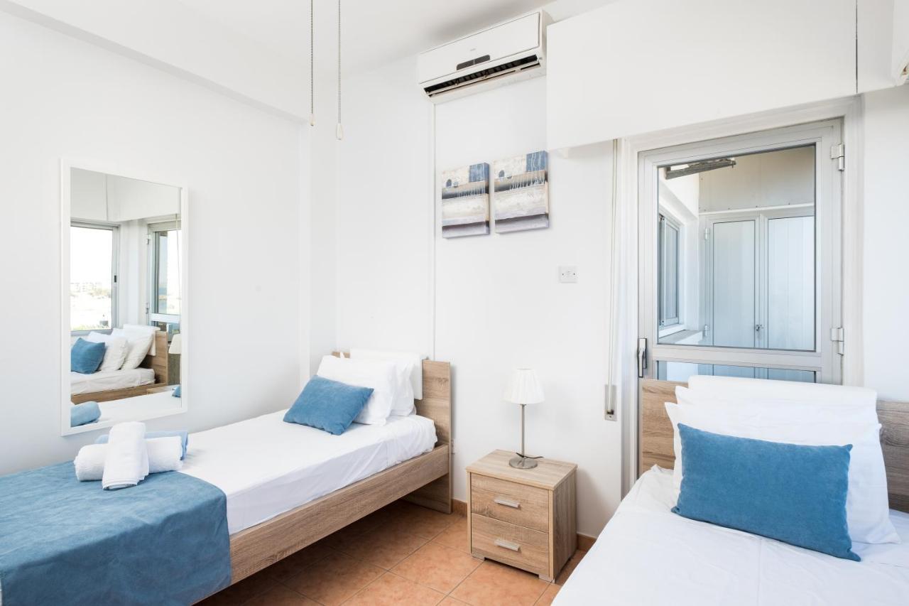 Apollon Sea View Beachfront Ap 302 Larnaca Ngoại thất bức ảnh